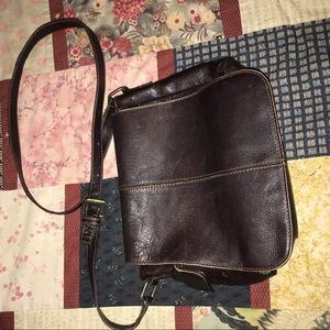 Wilson’s leather Crossbody bag